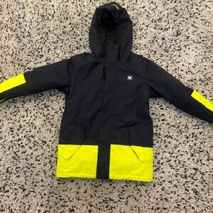 DC SnowBoarding Jacket. Kids Size Medium Black and Yellow